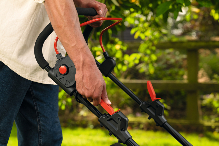 Bosch Rotak 18V-43 akku plæneklipper